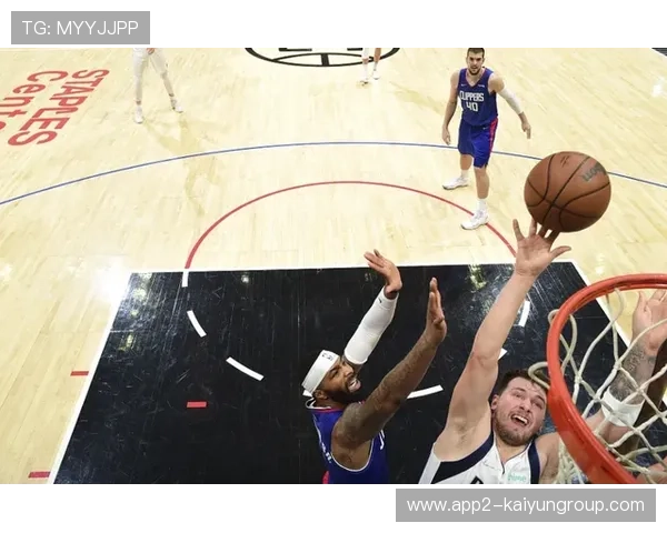 东契奇复出在即,重燃独行侠希望之火 东契奇复出在即,重燃独行侠希望之火